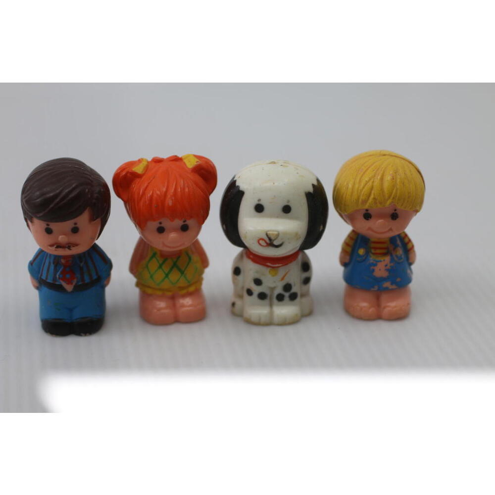 Vintage 1975 Kenner Tree Tots Family dad dog girl Treehouse Toys lot Figures 4